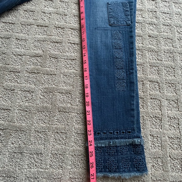 Chico’s So Slimming Girlfriend Slim Ankle Jeans. U.S. size 4R Chico’s size 0 - Picture 10 of 11